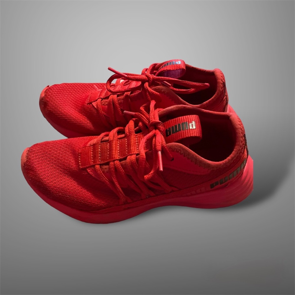 Puma US Size Y4.5 Childrens Kids Youth Red Shoes. Used condition!